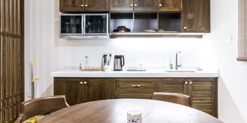 武漢實(shí)木鞋柜定制